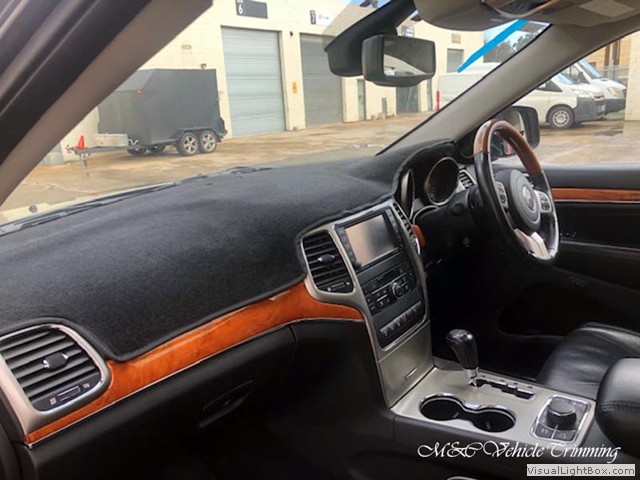 2011 jeep grand cherokee dash cover discount